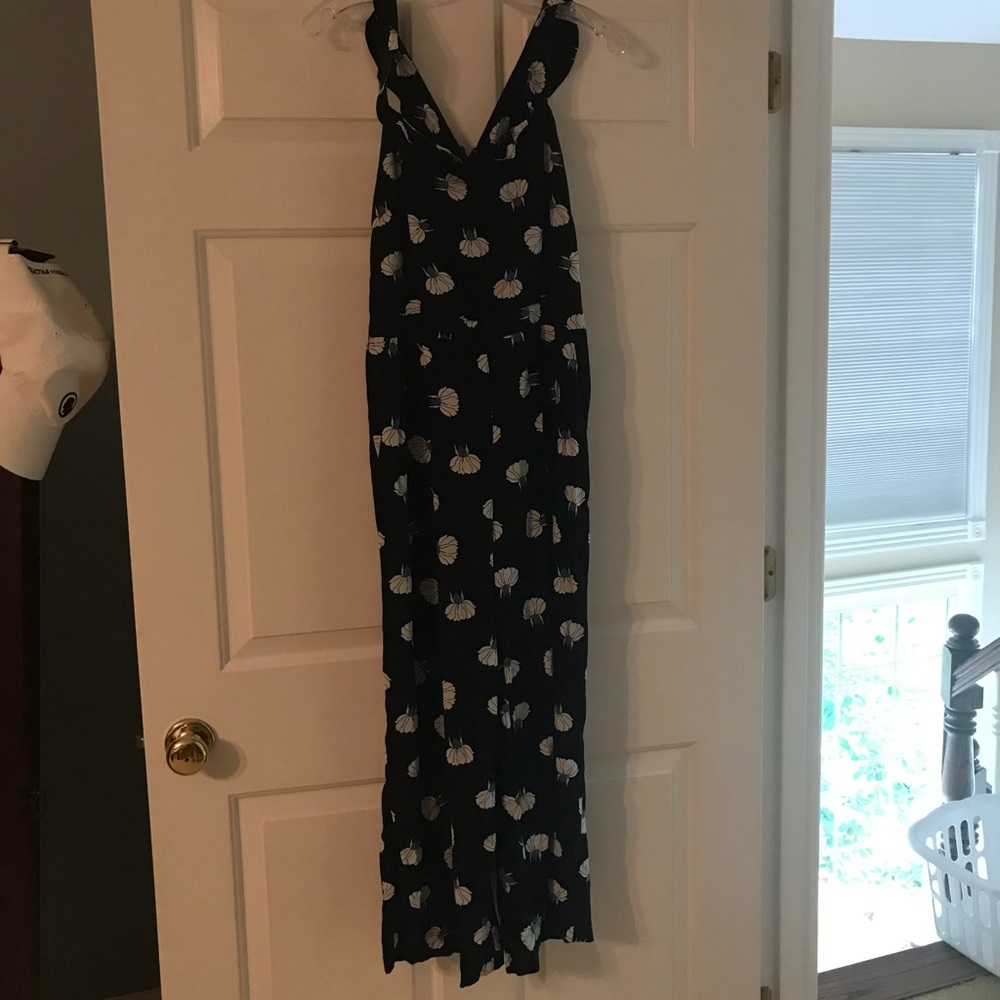 Loft size 2 jumpsuit worn once!!